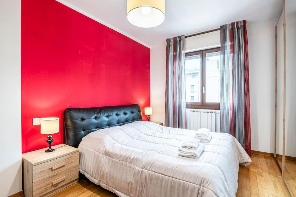 Leopolda Apartment Free Wi-Fi フィレンツェ エクステリア 写真