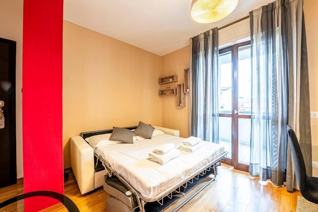Leopolda Apartment Free Wi-Fi フィレンツェ エクステリア 写真