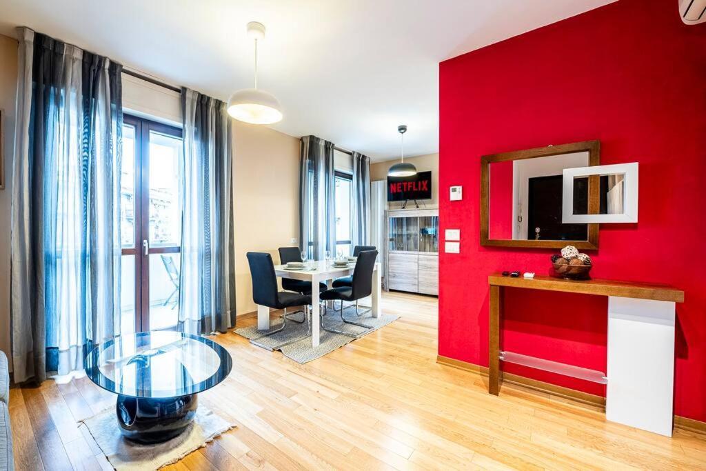 Leopolda Apartment Free Wi-Fi フィレンツェ エクステリア 写真